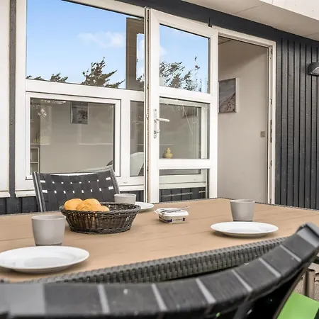 Bengta - 200m From The Sea By Interhome *